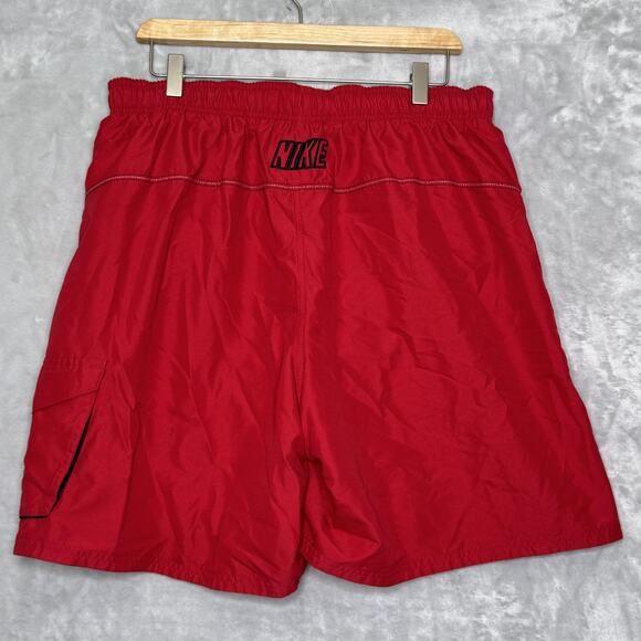 Nike Shorts Mens 2XL Red Black Athletic Mesh Lined Pocket Drawstring Swim Gym - Picture 2 of 13